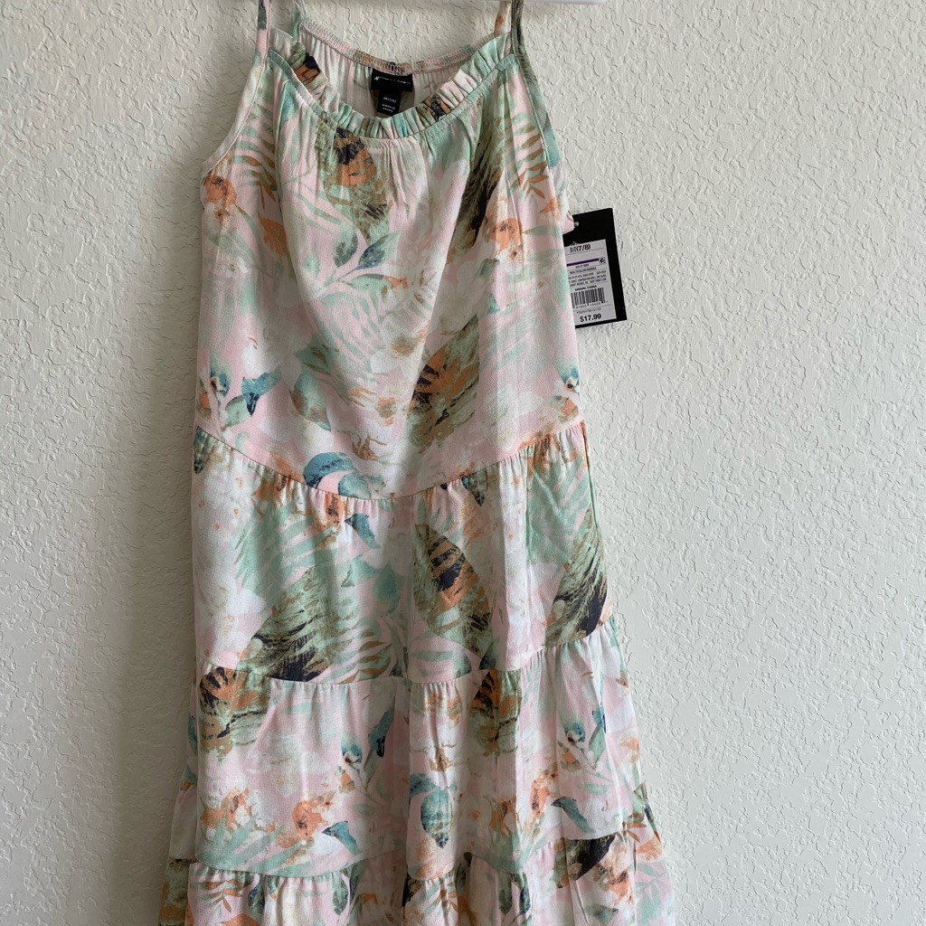 Art Class Dress. Size Medium(7-8)New With Tags.